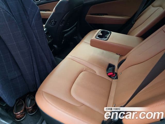 Kia Sportage 5세대 гибрид Signature 2WD, 2023 17