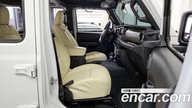 Jeep Wrangler (JL) 2.0 Sport 4도어, 2019 11