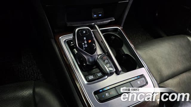 Hyundai Equus(новый кузов / новое поколение) Modern, 2015 9