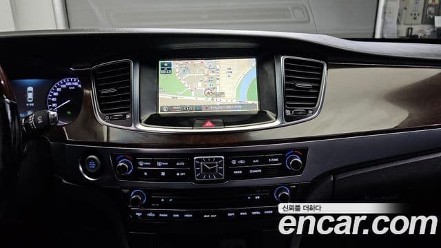 Hyundai Equus(новый кузов / новое поколение) Modern, 2015 18