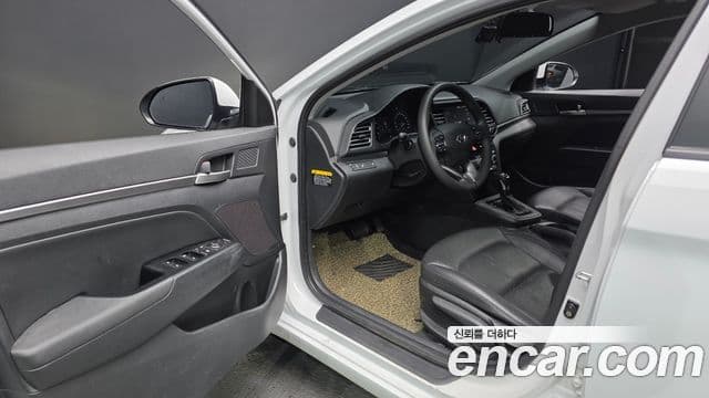 Hyundai The / новый New Avante AD Style, 2019 10