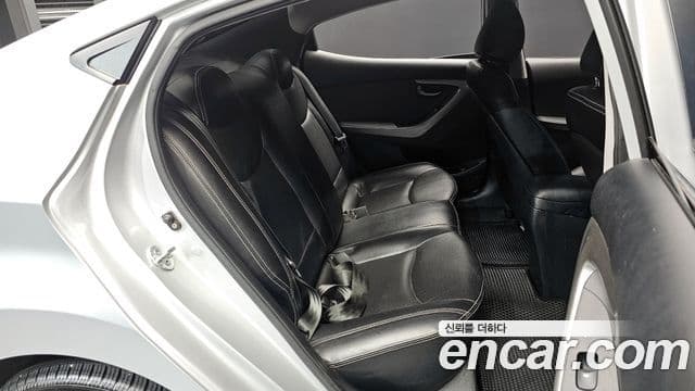 Hyundai Avante MD Luxury, 2011 12