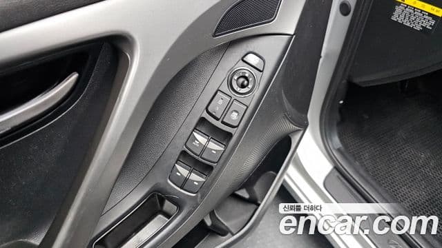 Hyundai Avante MD Luxury, 2011 18