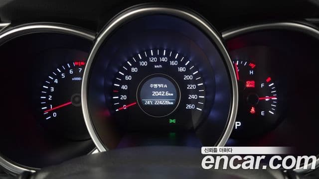 Kia The / новый New K5 LPI Deluxe, 2015 8