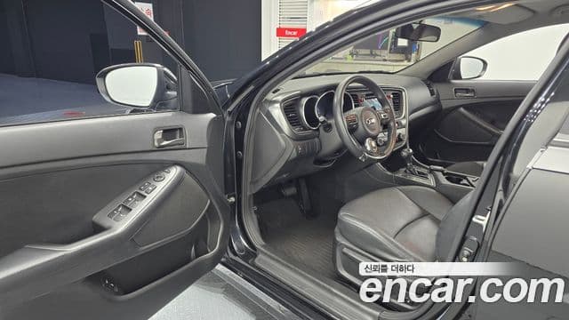 Kia The / новый New K5 LPI Deluxe, 2015 11