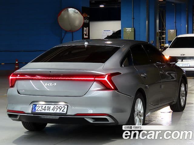 Kia K8 Prestige, 2022 4