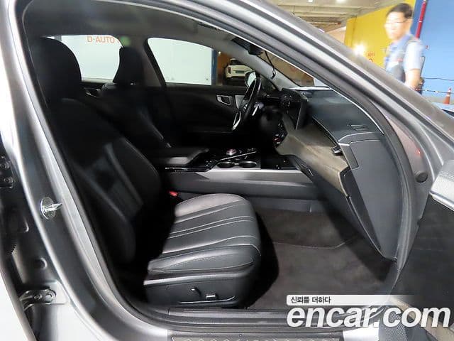 Kia K8 Prestige, 2022 7