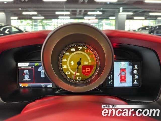 Ferrari F8 스파이더 3.9 V8, 2022 7