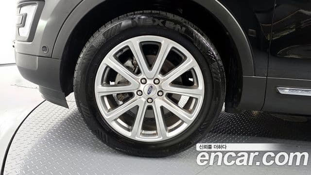 Ford Explorer 5세대, 2017 все фото