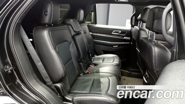 Ford Explorer 5세대, 2017 12