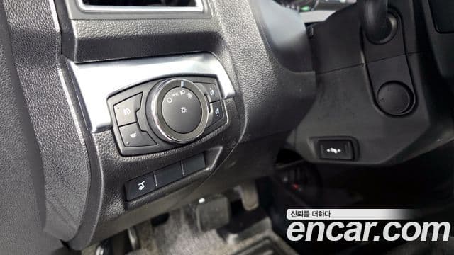 Ford Explorer 5세대, 2017 18