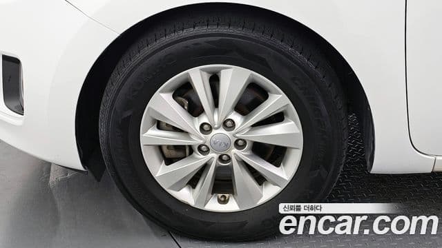 Kia All New Carnival 6인승 инвалидная коляска / для коляски Lift, 2015 все фото