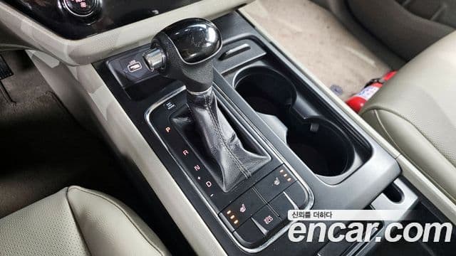 Kia All New Carnival 6인승 инвалидная коляска / для коляски Lift, 2015 9