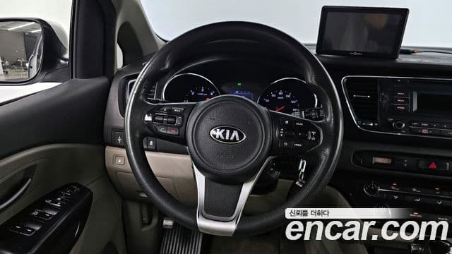 Kia All New Carnival 6인승 инвалидная коляска / для коляски Lift, 2015 13