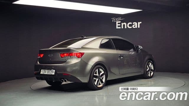 Kia Forte купе Luxury, 2010 2