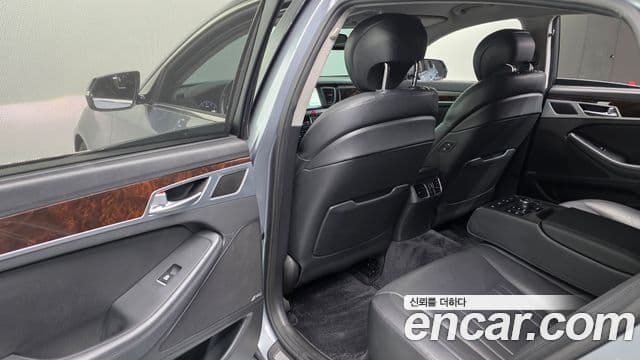 Hyundai Genesis DH Premium, 2014 17