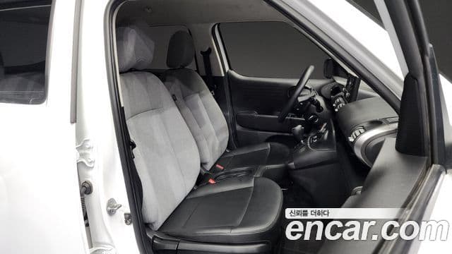 Hyundai Casper Smart, 2022 11