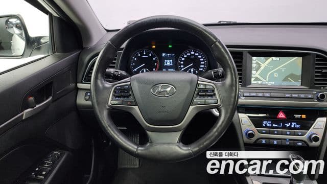 Hyundai Avante AD Special, 2016 13