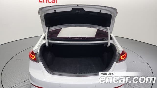 Hyundai Avante AD Special, 2016 20