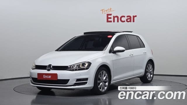Volkswagen Гольф 7세대, 2015 1