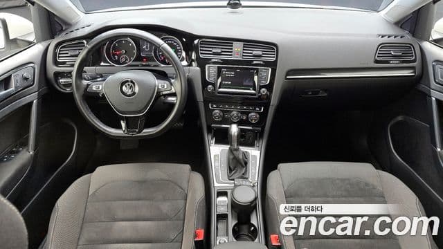 Volkswagen Гольф 7세대, 2015 7