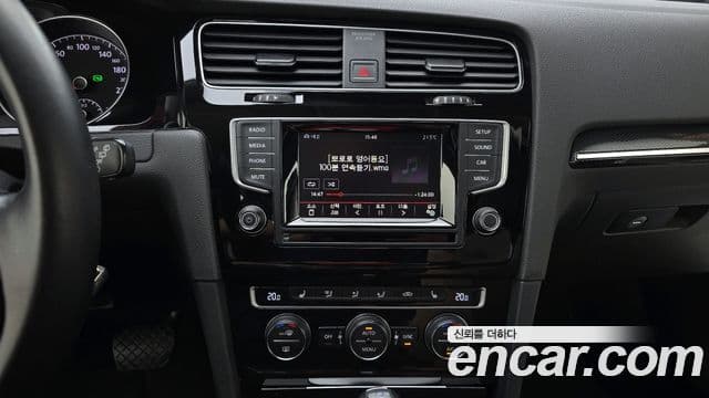 Volkswagen Гольф 7세대, 2015 16