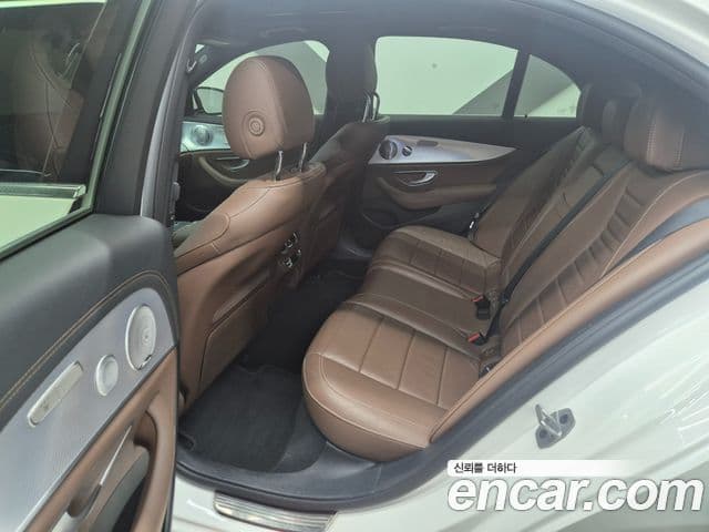 Mercedes-Benz E-класс W213 Avantgarde, 2021 18