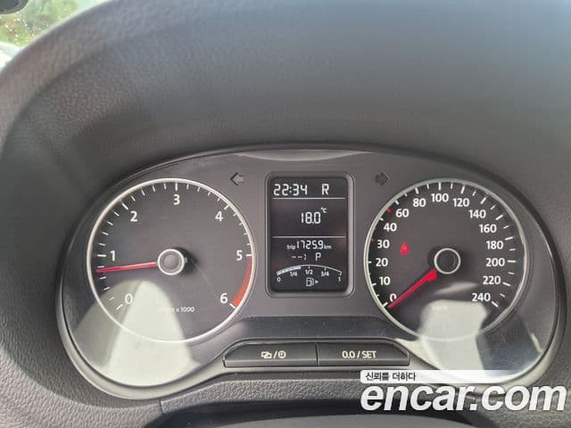 Volkswagen 폴로 5세대, 2014 13