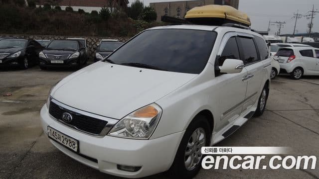 Kia Carnival R топовая версия, 2013 1