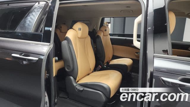 Kia Carnival 4세대 Signature, 2021 12