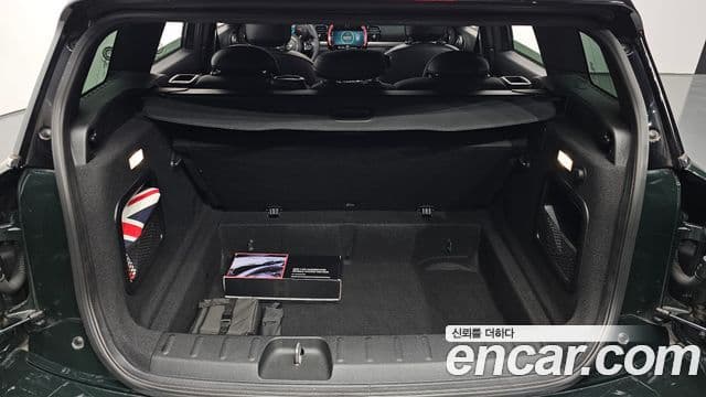 Mini Cooper S 클럽맨 2세대, 2023 20