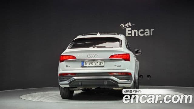 Audi Q5 (FY) 40 TDI Quattro Premium Sportback, 2023 4