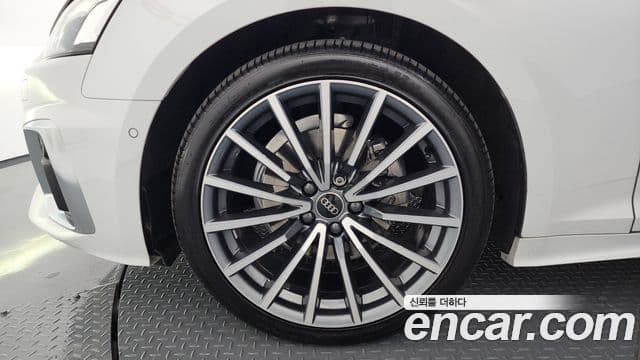 Audi A5 (F5) 40 TFSI Quattro Premium Sportback, 2023 все фото