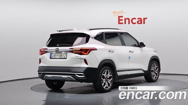 Kia Seltos Signature, 2022 2
