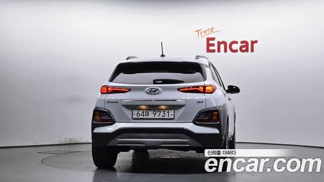 Hyundai Kona Premium, 2018 4