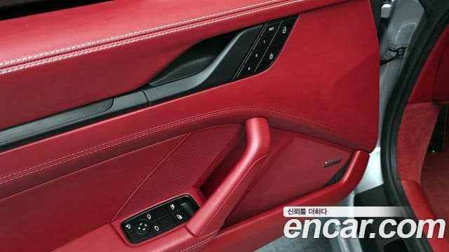 Porsche 911 (992) Carrera 4 GTS, 2023 11