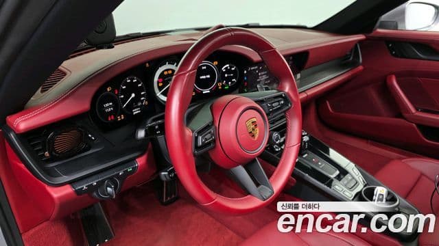 Porsche 911 (992) Carrera 4 GTS, 2023 16