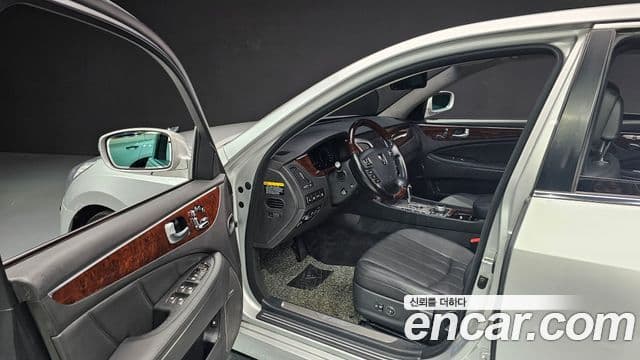 Hyundai Equus(новый кузов / новое поколение) Prestige, 2012 11