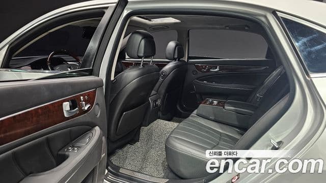 Hyundai Equus(новый кузов / новое поколение) Prestige, 2012 12