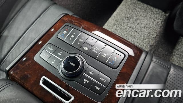 Hyundai Equus(новый кузов / новое поколение) Prestige, 2012 17