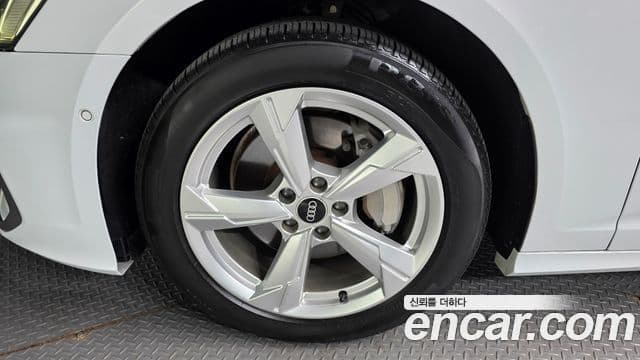 Audi A6 (C8), 2021 все фото