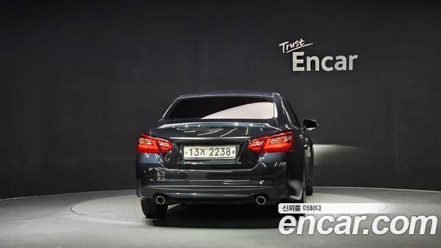 Nissan 알티마 L33, 2017 4