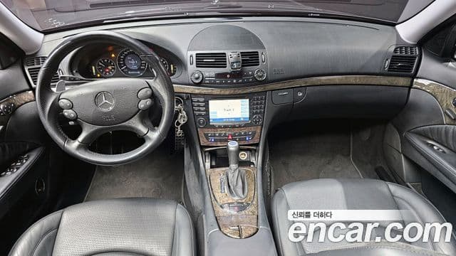 Mercedes-Benz E-класс W211 E63 AMG, 2007 7