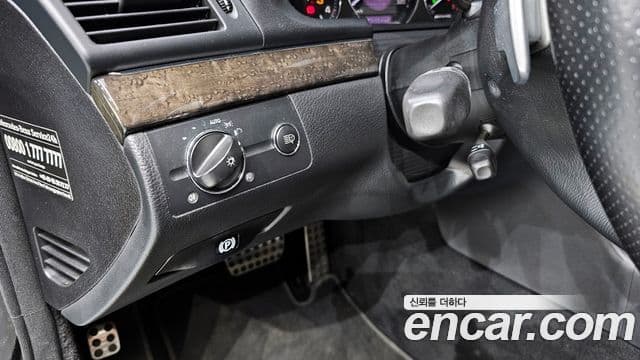 Mercedes-Benz E-класс W211 E63 AMG, 2007 16