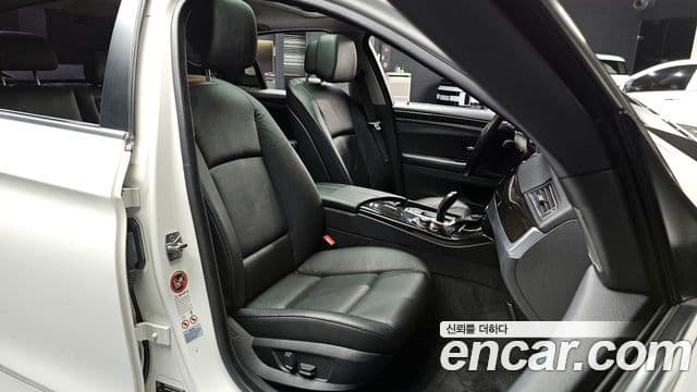 BMW 5시리즈 (F10), 2011 10