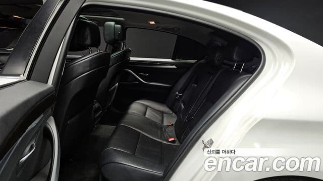 BMW 5시리즈 (F10), 2011 12