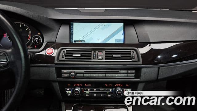 BMW 5시리즈 (F10), 2011 15