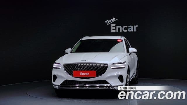 Genesis GV70, 2023 3