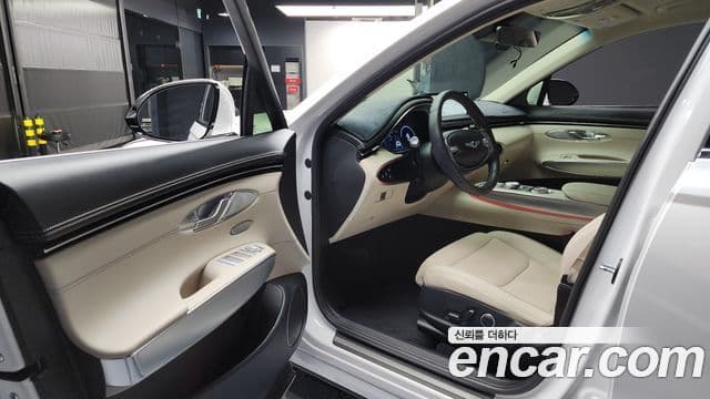 Genesis GV70, 2023 10