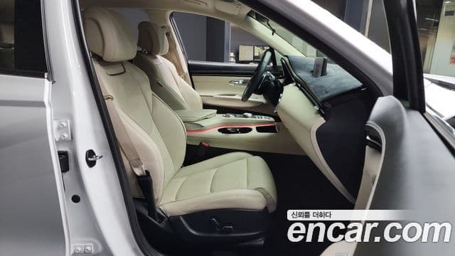 Genesis GV70, 2023 11